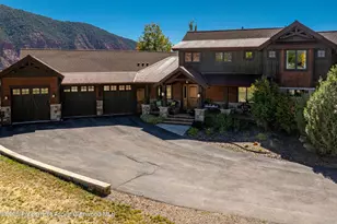 119 Maroon Dr, Glenwood Springs, CO 81601 - Photo 2