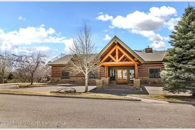 305 Thunderbird, New Castle, CO 81647 - Photo 8