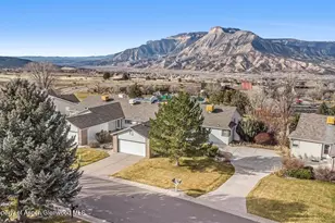 12 W Ridge Ct, Parachute, CO 81635 - Photo 2