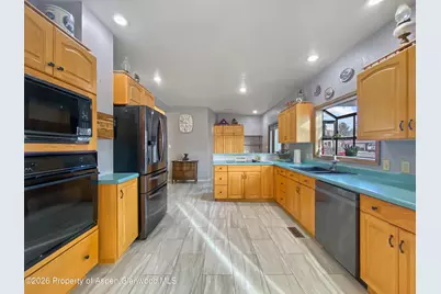 925 Cleveland Street, Meeker, CO 81641 - Photo 8