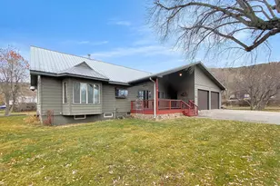 925 Cleveland St, Meeker, CO 81641 - Photo 26