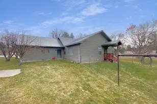 925 Cleveland St, Meeker, CO 81641 - Photo 30