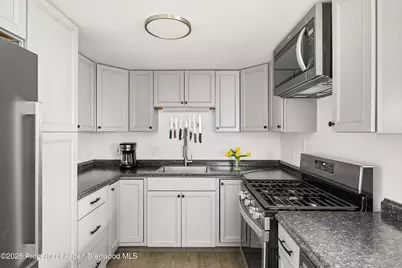 156.5 Midland Avenue, Basalt, CO 81621 - Photo 4