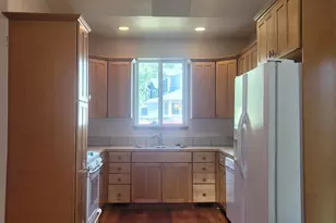 28 Gamba Dr, Glenwood Springs, CO 81601 - Photo 2