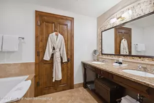 415 E Dean St, Aspen, CO 81611 - Photo 4