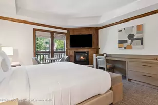 415 E Dean St, Aspen, CO 81611 - Photo 2