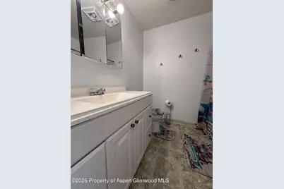 1018 E 7th Street, Craig, CO 81625 - Photo 4