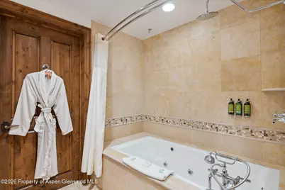 415 E Dean St., Unit 35, Week 30, Aspen, CO 81611 - Photo 14