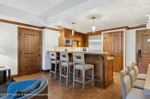 415 E Dean St Unit 35 Week 30, Aspen, CO 81611 - Photo 6