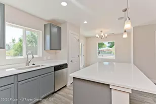 295 W 30th St, Rifle, CO 81650 - Photo 8