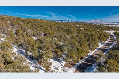 137 Cedar Cove, Glenwood Springs, CO 81601 - Photo 2