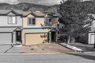 2544 Woodberry Dr, Glenwood Springs, CO 81601 - Photo 2