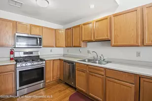 2544 Woodberry Dr, Glenwood Springs, CO 81601 - Photo 6