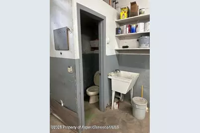 2558 Highway 82, Glenwood Springs, CO 81601 - Photo 22