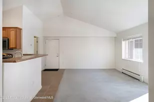 633 River View Dr, New Castle, CO 81647 - Photo 2