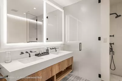 549 Walnut Street, Aspen, CO 81611 - Photo 28