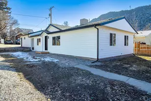 138 N 7th St, New Castle, CO 81647 - Photo 1