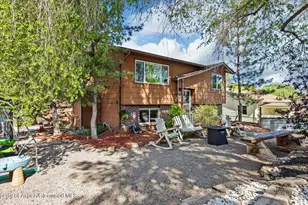 805 Munro Ave, Rifle, CO 81650 - Photo 2