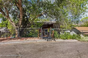 805 Munro Ave, Rifle, CO 81650 - Photo 4