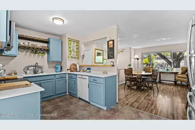805 Munro Avenue, Rifle, CO 81650 - Photo 18