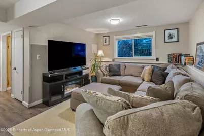 805 Munro Avenue, Rifle, CO 81650 - Photo 10
