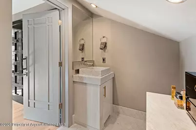 1325 Gateway Road, Snowmass, CO 81654 - Photo 16