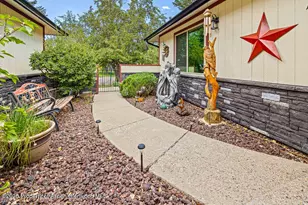 2928 Pinon Cir, Craig, CO 81625 - Photo 10