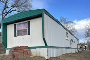 825 E 7th St, Craig, CO 81625 - Photo 2