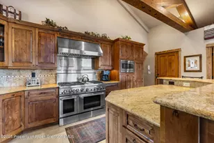 2137 Overlook Ln, Steamboat, CO 80487 - Photo 8