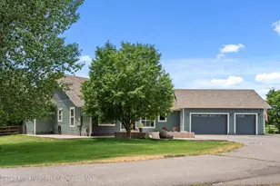 227 N Meadow Dr, Rifle, CO 81650 - Photo 46