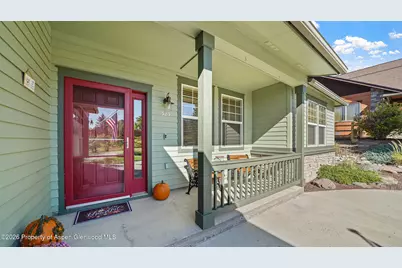 525 Wagon Wheel Circle, New Castle, CO 81647 - Photo 4