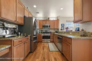 525 Wagon Wheel Cir, New Castle, CO 81647 - Photo 16