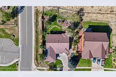 525 Wagon Wheel Circle, New Castle, CO 81647 - Photo 32