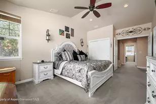 525 Wagon Wheel Cir, New Castle, CO 81647 - Photo 18