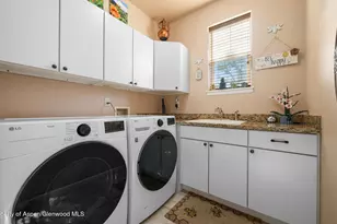 525 Wagon Wheel Cir, New Castle, CO 81647 - Photo 6