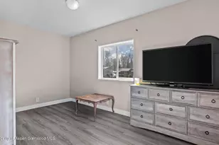 143 N 7th St, New Castle, CO 81647 - Photo 14