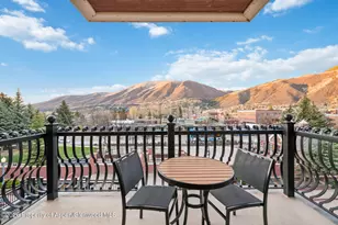 415 E Dean St Unit 29 Week 5, Aspen, CO 81611 - Photo 2