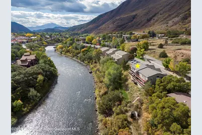2482 Woodberry Drive, Glenwood Springs, CO 81601 - Photo 2
