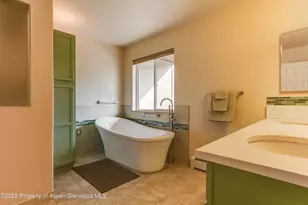 2482 Woodberry Dr, Glenwood Springs, CO 81601 - Photo 26