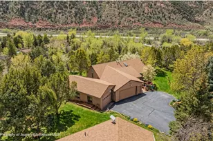 570 Canyon Creek Dr, Glenwood Springs, CO 81601 - Photo 2