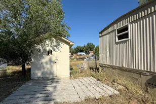 2210 Crockett Dr, Craig, CO 81625 - Photo 16