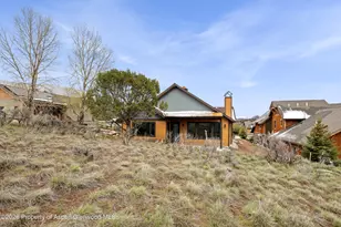 837 Ute Cir, New Castle, CO 81647 - Photo 4