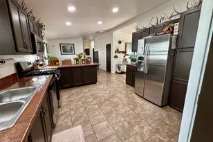 106 Cedar Cir, Parachute, CO 81635 - Photo 10