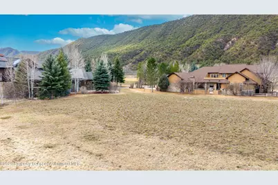28 Spring Loop, Carbondale, CO 81623 - Photo 2