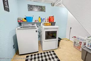 250 W 20th St, Craig, CO 81625 - Photo 32