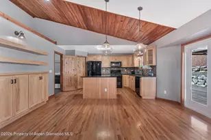 997 E 10th St, Craig, CO 81625 - Photo 12