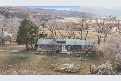 201 Dj Road #201 Dj Road Bunk House, Parachute, CO 81635 - Photo 2