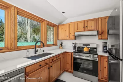 385 Redstone Boulevard #Upper, Redstone, CO 81623 - Photo 4