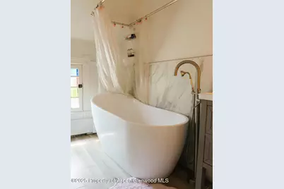 333 W Main Street #B2, Aspen, CO 81611 - Photo 26