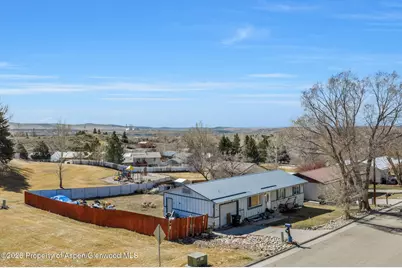 858 E 10th Street, Craig, CO 81625 - Photo 4